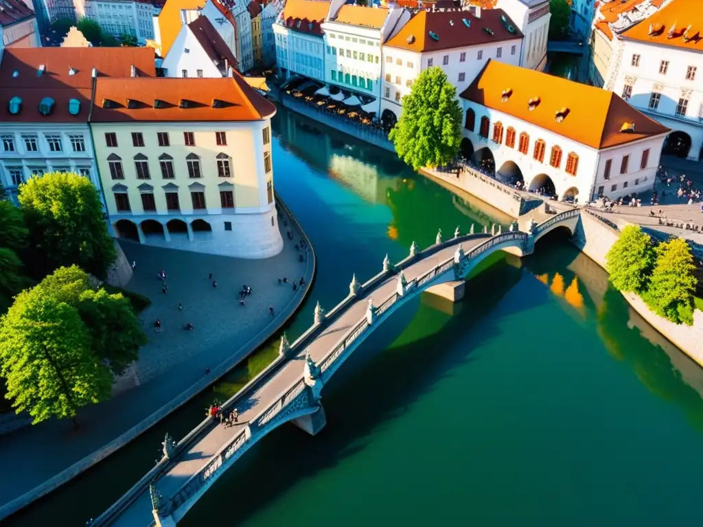 Vista aérea del Puente del Dragón en Ljubljana, Eslovenia, con estatuas de dragones y detalles arquitectónicos