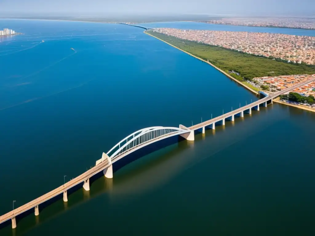 Vista aérea del Puente sobre el Lago Maracaibo, con su arquitectura imponente y su conexión entre regiones